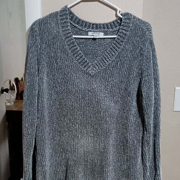 Orvis Women V-Neck Pullover Long Sleeve Sweatshirt Size Medium Soft Fleece Gray - Picture 1 of 11